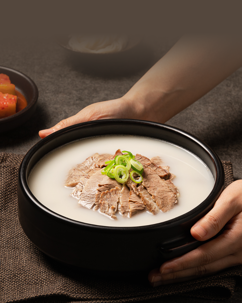 [밥리에프앤디] 설렁탕 국밥 550g 유통기한: 2025.02.28