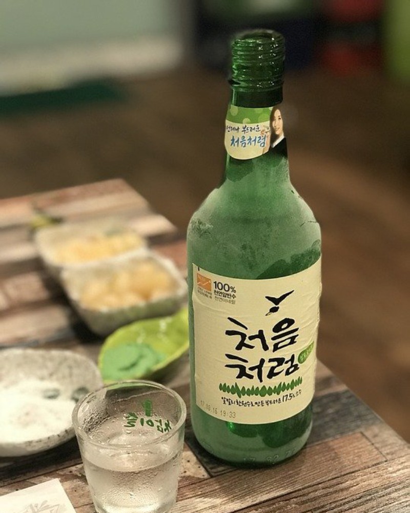 [롯데] 처음처럼 소주 soju 350ml 제조일: 2020.11.20